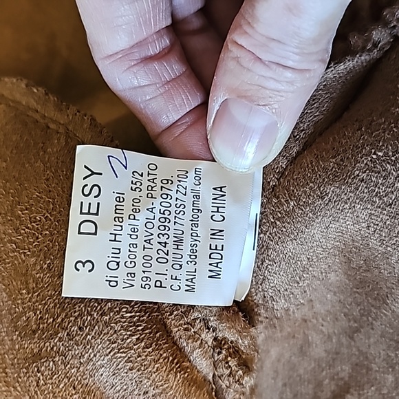 Brown Shacket - Picture 7 of 7